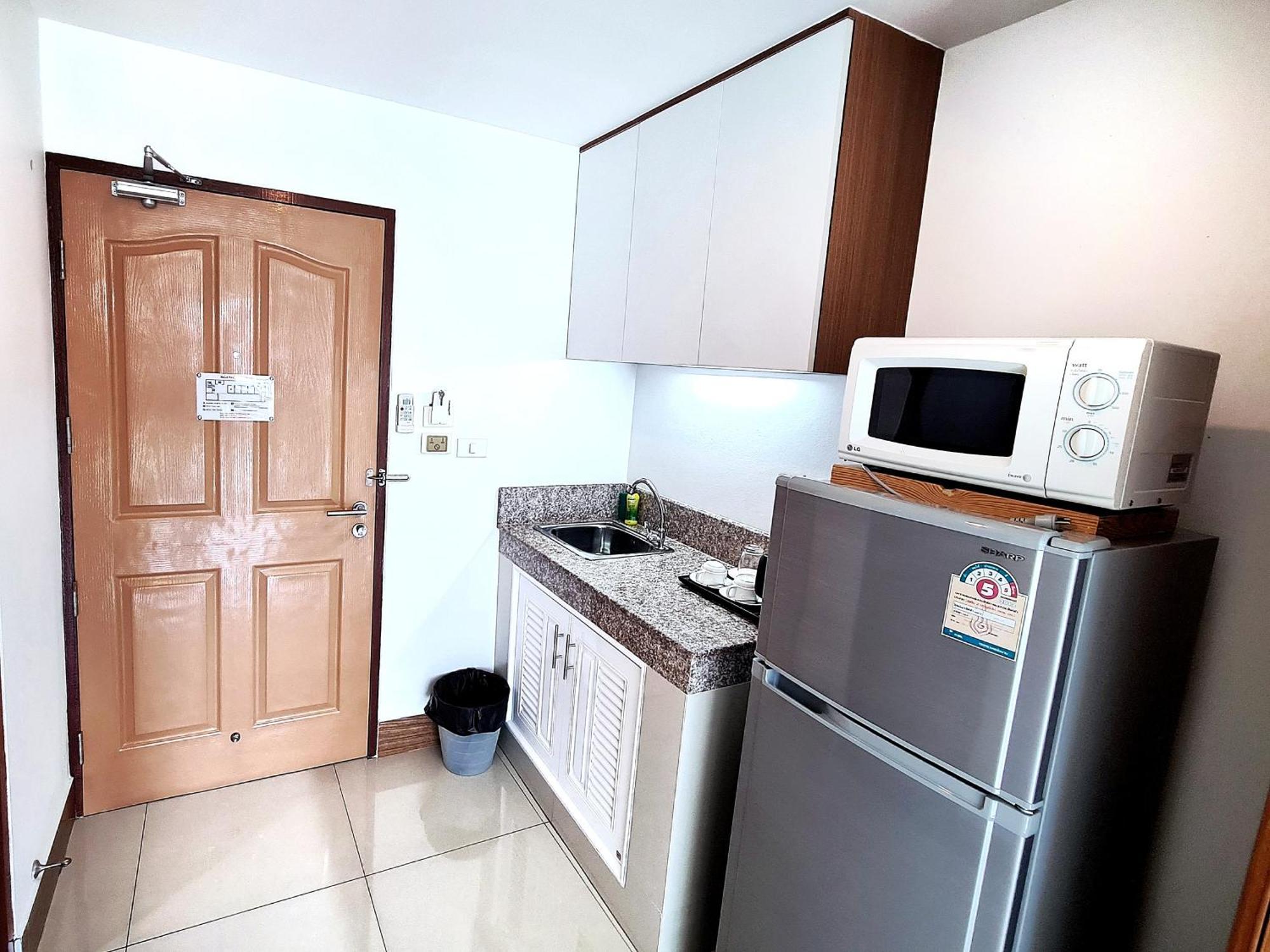 Nanthana Villa Pattaya Exterior photo